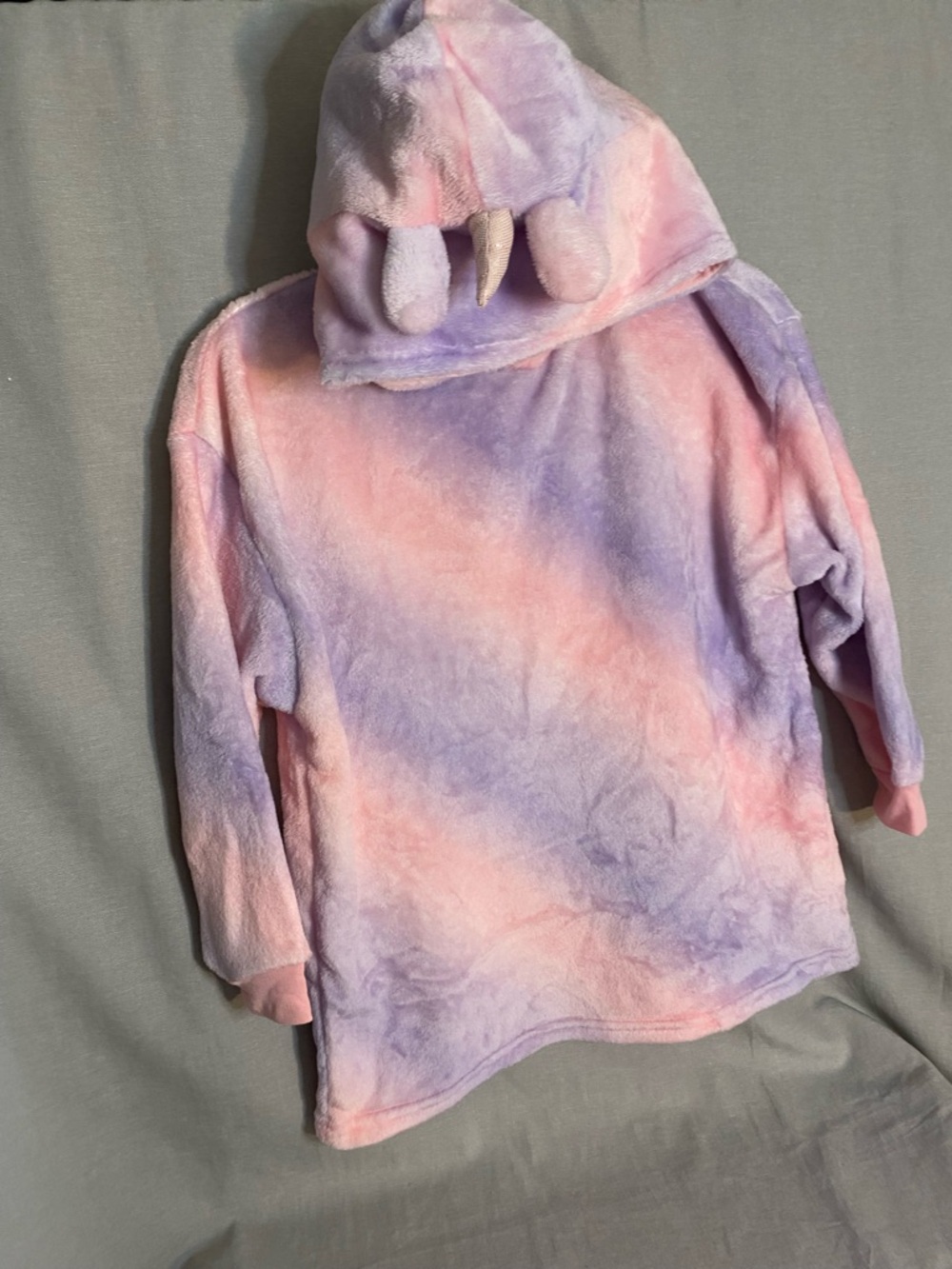 Kids Plush Tie-Dye Hooded Pullover with Ear Details - Pink & Purple